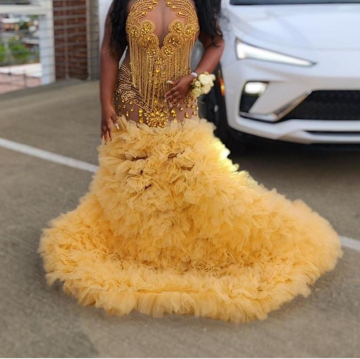 Gold blinged out prom dress✨