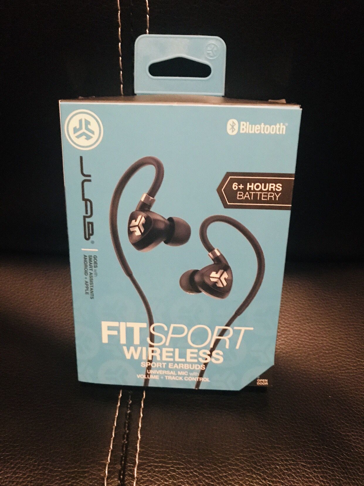 FitSport wireless JLAB headset (NEW)