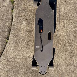 Meepo V3 Max Electric Longboard. 