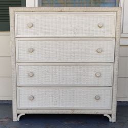 Dresser Bureau White Chest of 4 Drawers