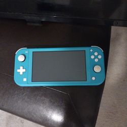 Nintendo Switch Lite (Light Blue)