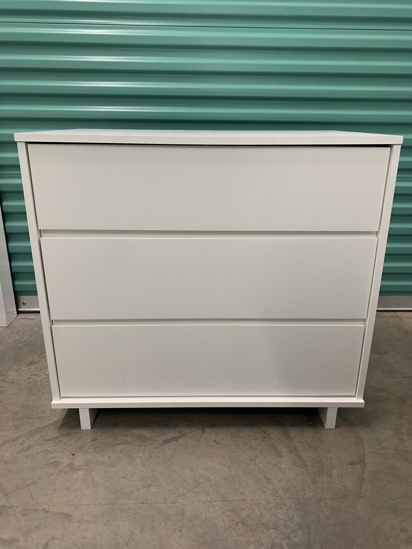 White Dresser