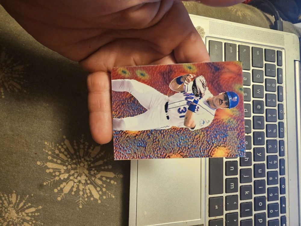 Mike Piazza Baseball Card