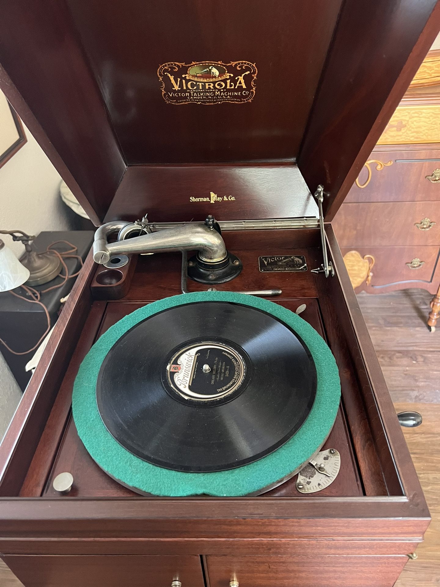 Victrola Antique Record Player