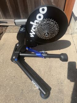 Wahoo KICKR Smart Bike Trainer v5 (2022)
