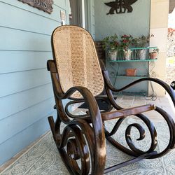 Vintage Rattan Rocking Chair In The Style Of Thonet 1970s