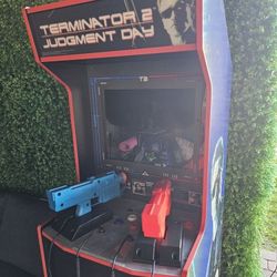 ARCADE GAME TERMINATOR T2