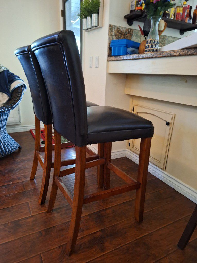Two Sturdy Counter Hieght Bar Stools