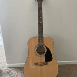Fender acoustic guitar + accessories