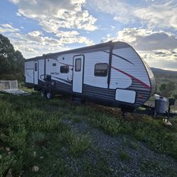 2017 Aspen Trail By Dutchman