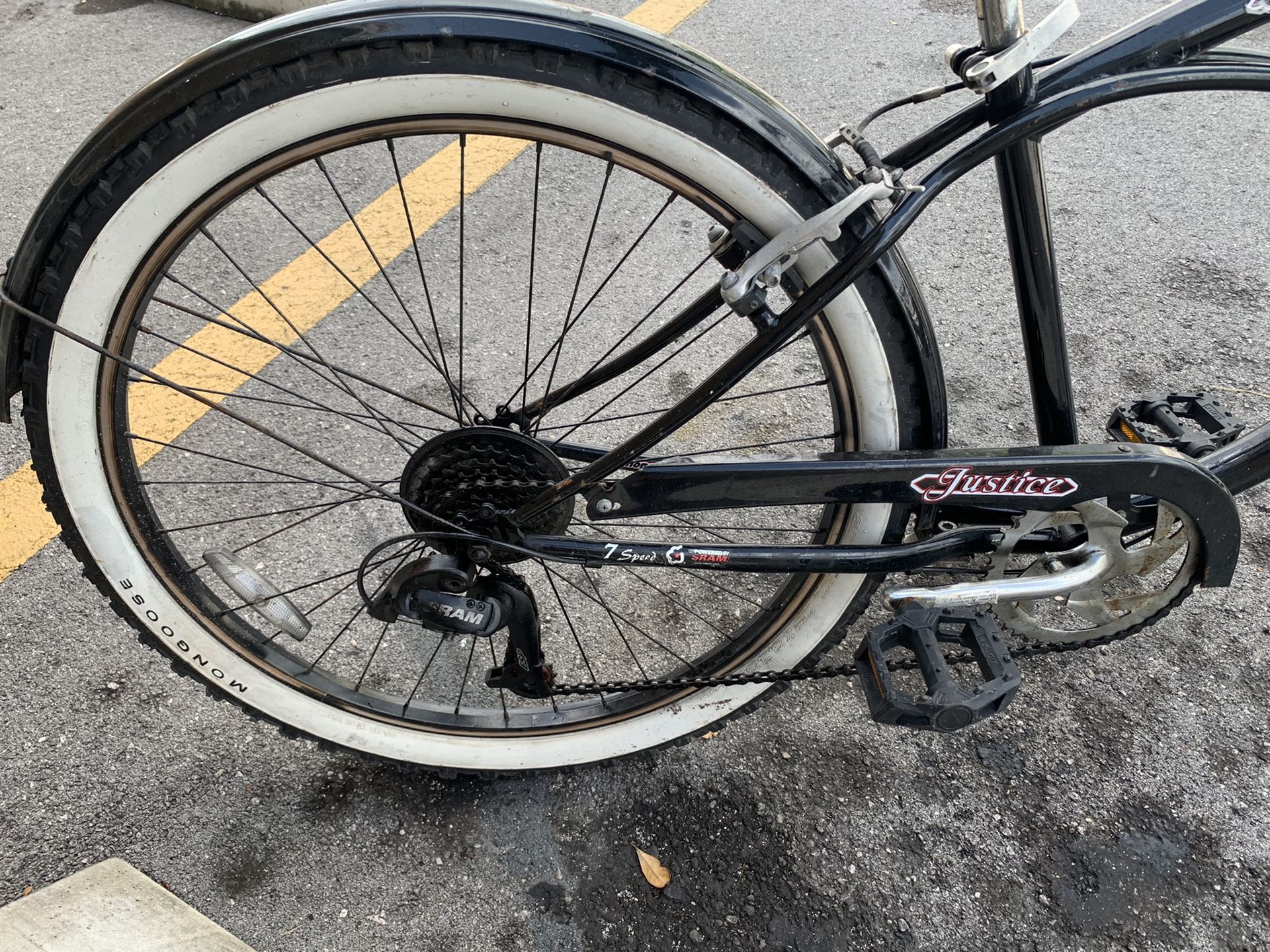 mongoose beach cruiser