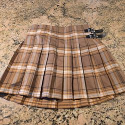 Brown Plaid Pleated Skirt Size Medium