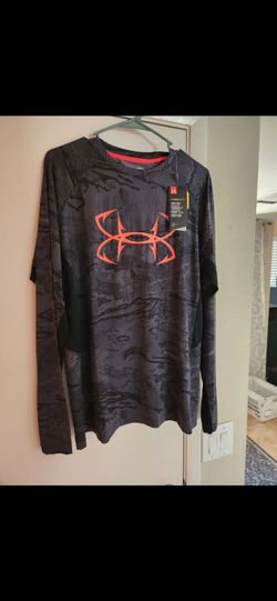 Under Armour Fish Hook Logo Hoodie large