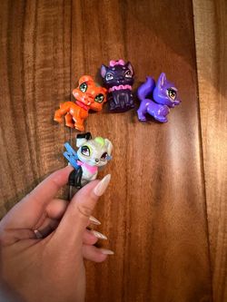 Monster high dolls pet figurine bundle