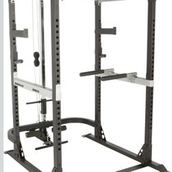 Squat Rack With Pulley For pull downs 