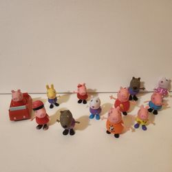 Peppa Pig Family Friends Lot of 12 Figures