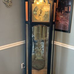 Black Grandfather Clock/works But Time For Pendulum To Be Adjusted 