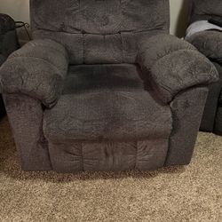 Rocker Recliner Great Condition 