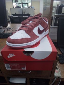 Nike Dunk Low