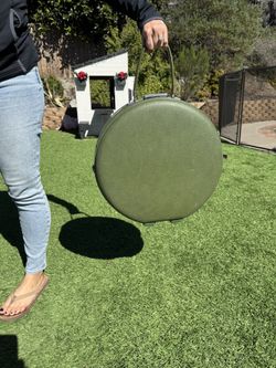 American Tourista Tiara Round Suitcase