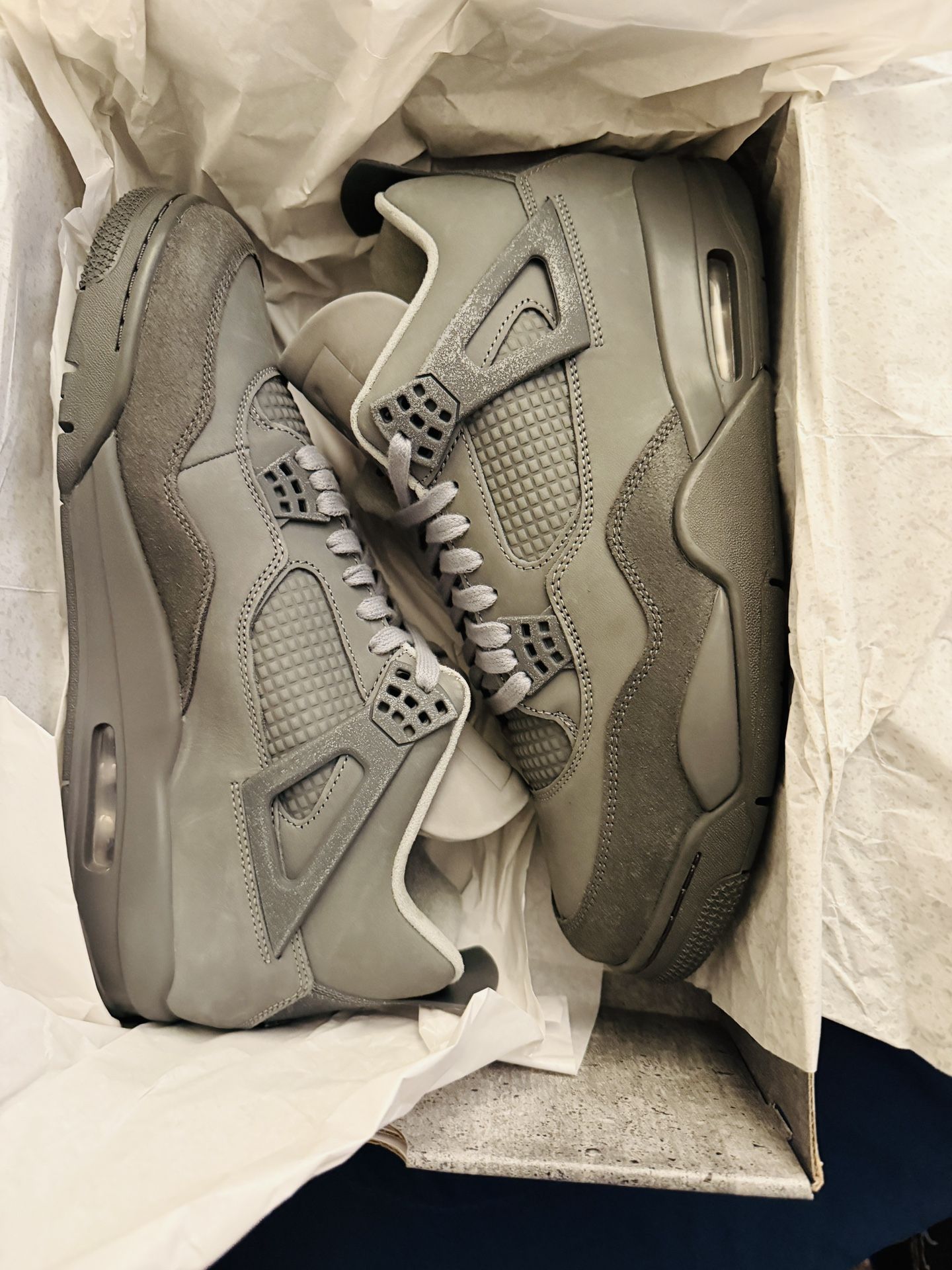 Jordan 4 Retro Wet Cement