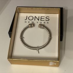 Brand New Bracelet Jones NY