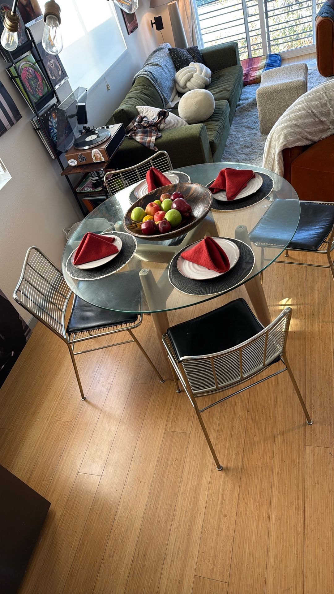 Dining Table And Chairs Set.