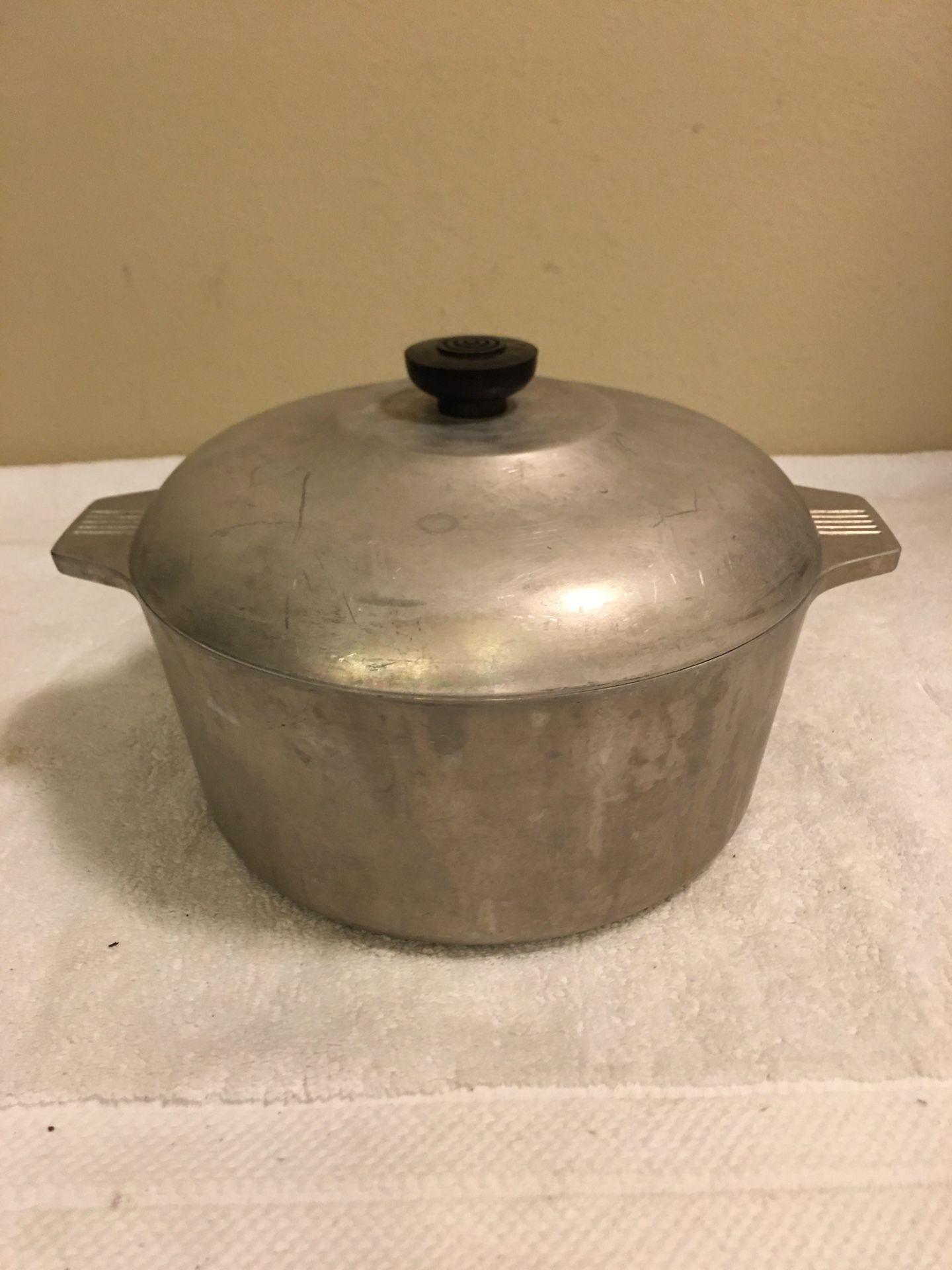 Magnalite Professional Anondized Cookware for Sale in Seattle, WA - OfferUp