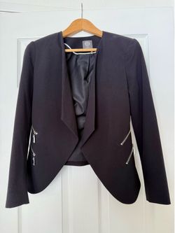 Vince Camuto Women’s Black Blazer