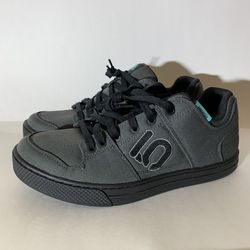 Adidas 5