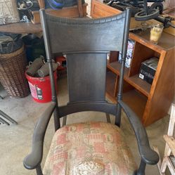 Antique Wood Rocking Chair 