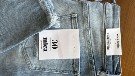 NEW mica jeans size 30 cigarette crop