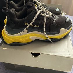 Balenciaga Triple S Sz41