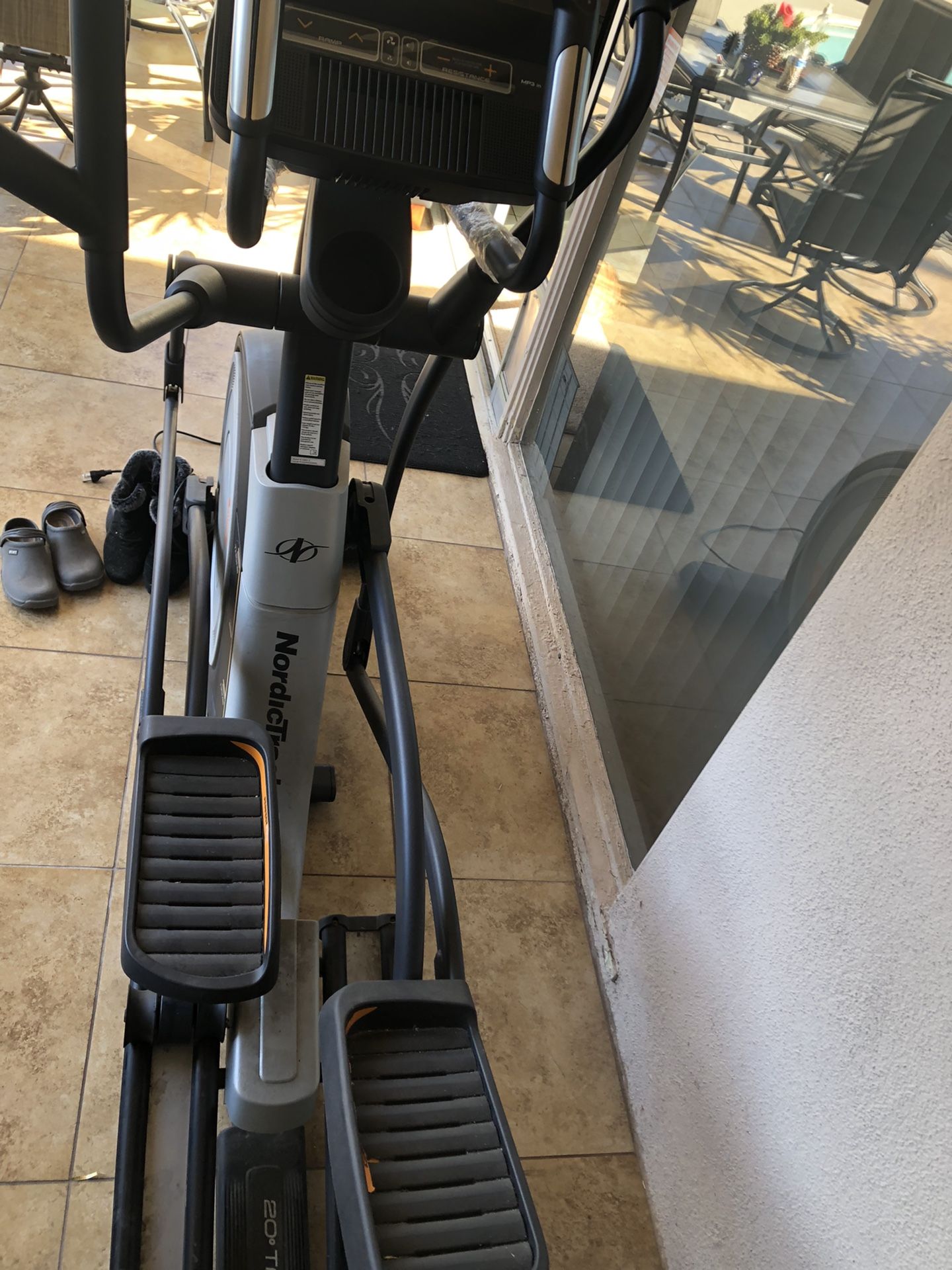 Nordictrack elite 12.7 hotsell