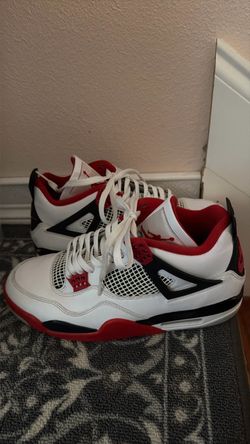 Jordan 4 real fire reds