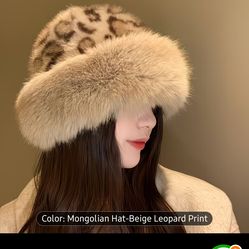 Warm, cuddly hat!!! $15