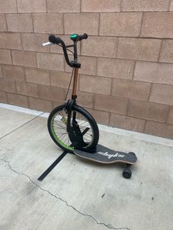 Sbyke skateboard scooter