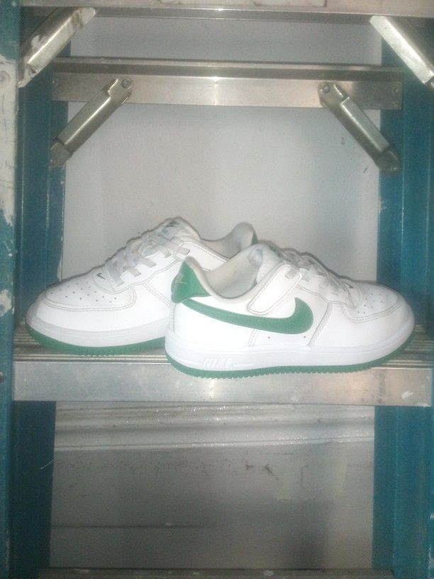 Nike Air Force One Kids