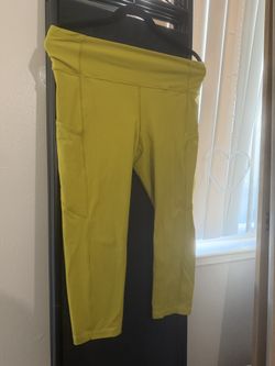 Pea Green Lululemon Leggings