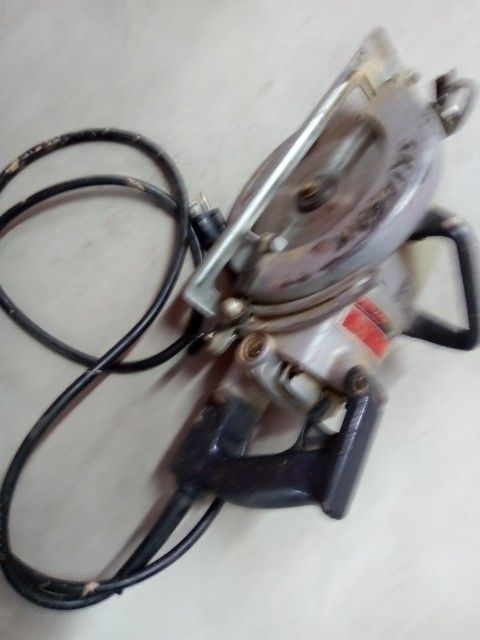 Skill Saw Worm Drive