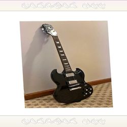close poor Electric Guitar Rock Hard with Superior Sound Technology