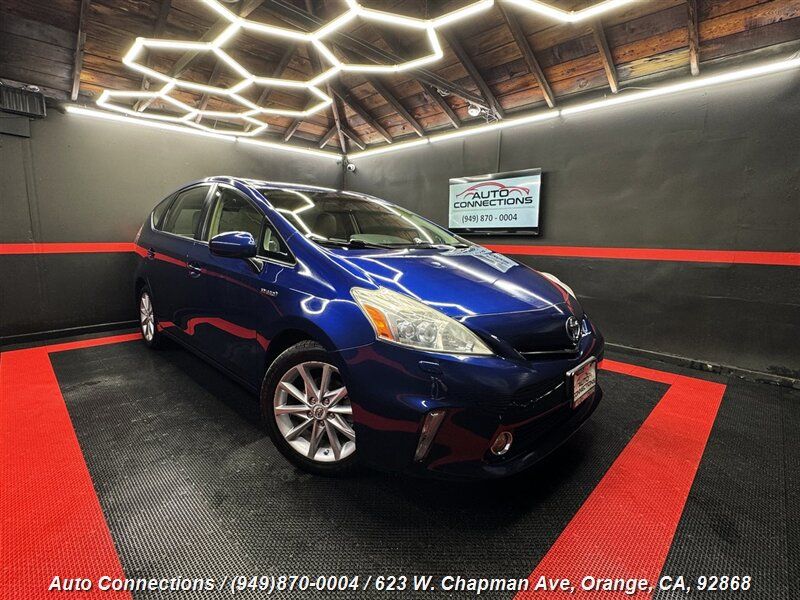 2012 Toyota Prius v Five