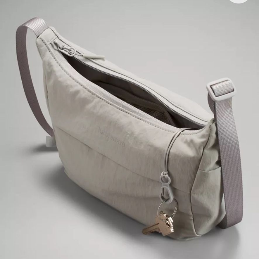 odell backpack tumi Velocity - Mclaren At £1,100.00 Atlantis: The Lost Empire Bag sleeve for effortless stylenumber_DR6084-010 Color:True Red
