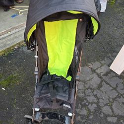 Collapsible Umbrella Stroller