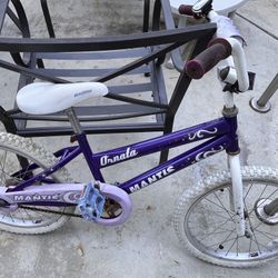 Ornate Mantis Girls Purple Bicycle /Bike