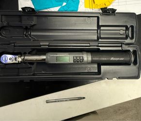 Snap on 3/8 digital torque wrench