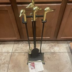 Di duck brass fire place tool set 