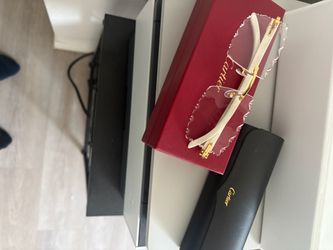 White buffalo horn carrier glasses