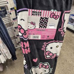 Hello Kitty Blanket