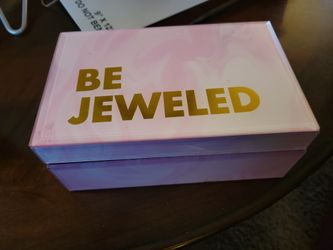 Girl's Be Jeweled Jewelry Box From Macy's 
